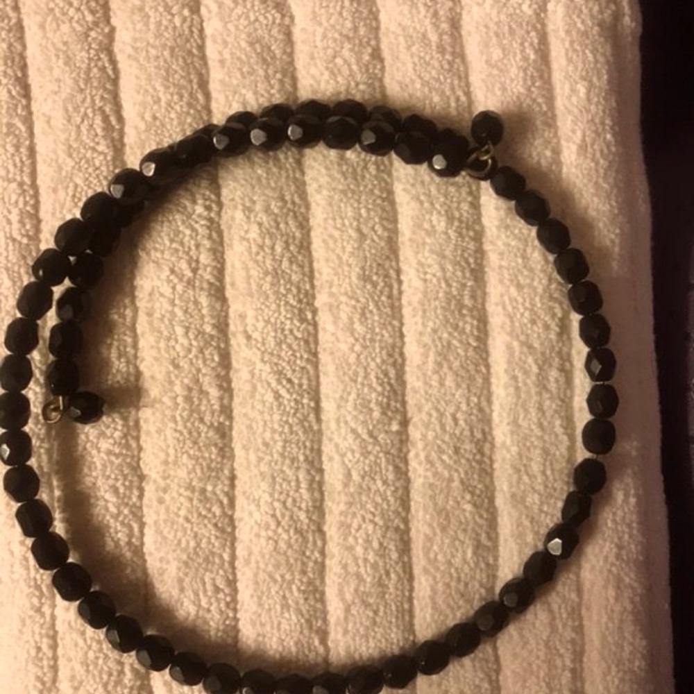 Black beaded Necklace - Choker Fit